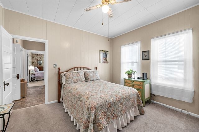 162 Hubbard St, Ludlow, MA 01056