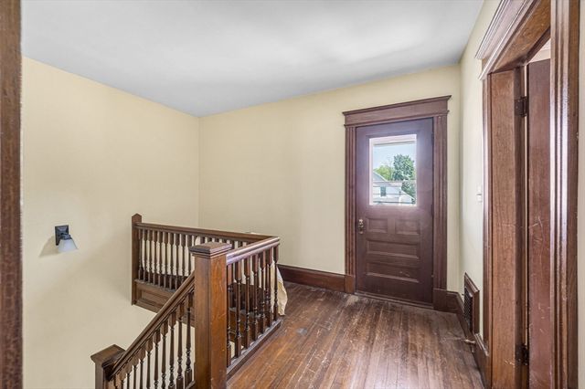 162 Hubbard St, Ludlow, MA 01056