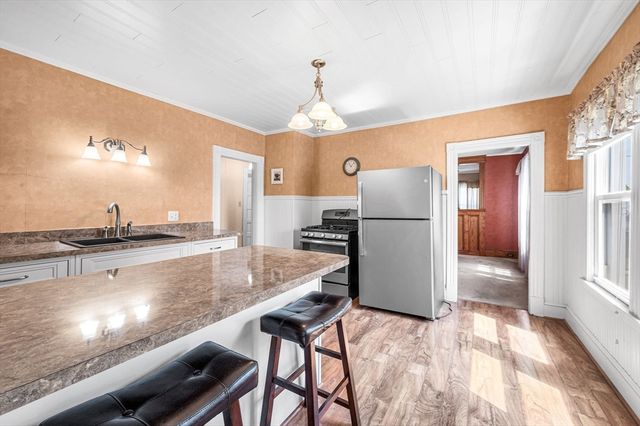 162 Hubbard St, Ludlow, MA 01056