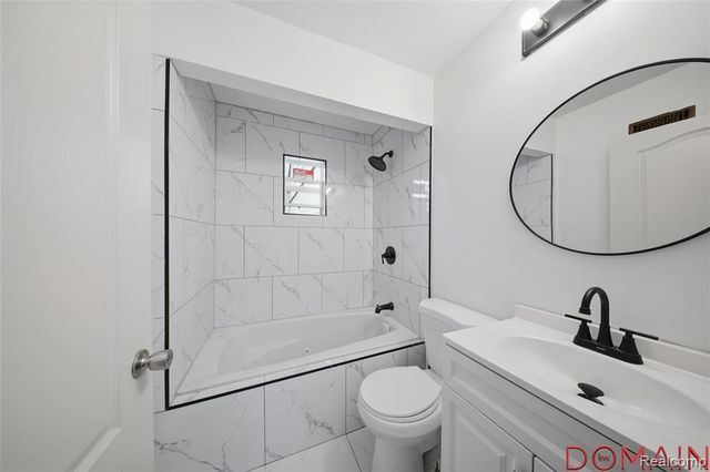 7285 Prospect Avenue, Warren, MI 48091