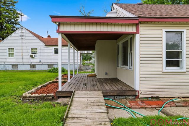 7285 Prospect Avenue, Warren, MI 48091