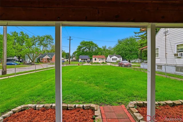 7285 Prospect Avenue, Warren, MI 48091