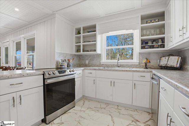 1191 Bush River Road, Clinton, SC 29325