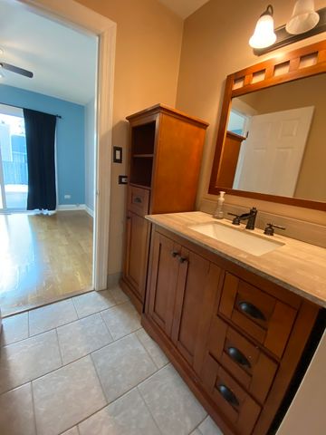 246 Tamarack Drive, Bloomingdale, IL 60108