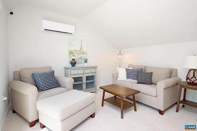 2018 DESOTO DR, Charlottesville, VA 22902