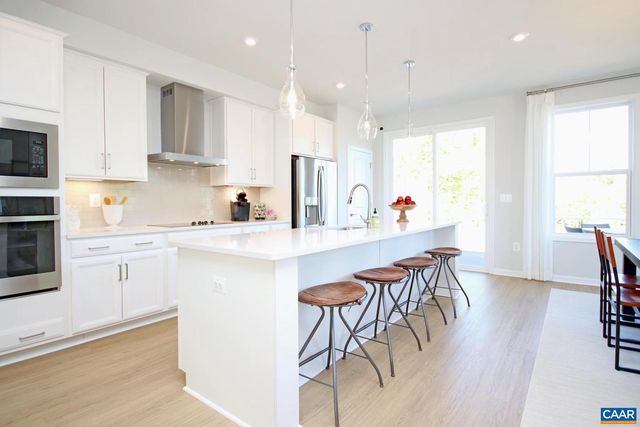 2018 DESOTO DR, Charlottesville, VA 22902