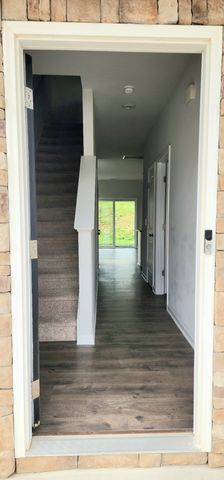 1054 Woodbridge Blvd, Lebanon, TN 37090