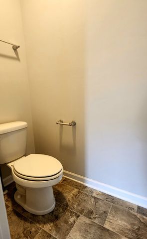 1054 Woodbridge Blvd, Lebanon, TN 37090