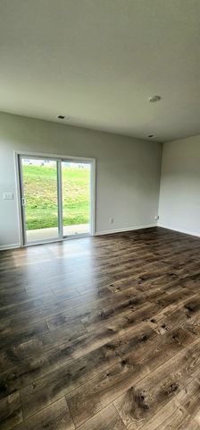 1054 Woodbridge Blvd, Lebanon, TN 37090