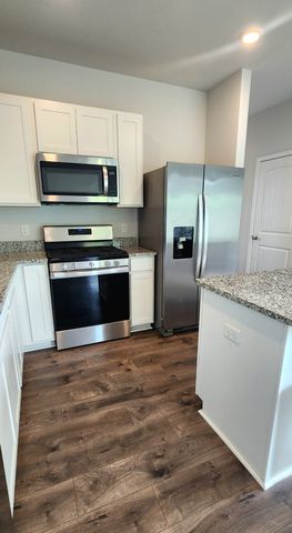 1054 Woodbridge Blvd, Lebanon, TN 37090