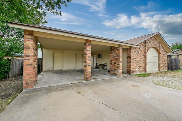 2008 Old West PL B, Round Rock, TX 78681