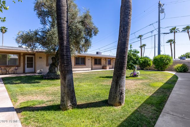 10619 W COGGINS Drive, Sun City, AZ 85351