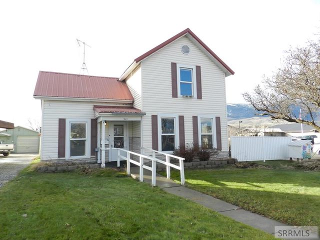 901 Main Street, Salmon, ID 83467