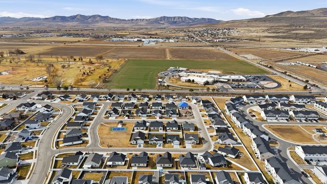 852 N 930 W, Tremonton, UT 84337