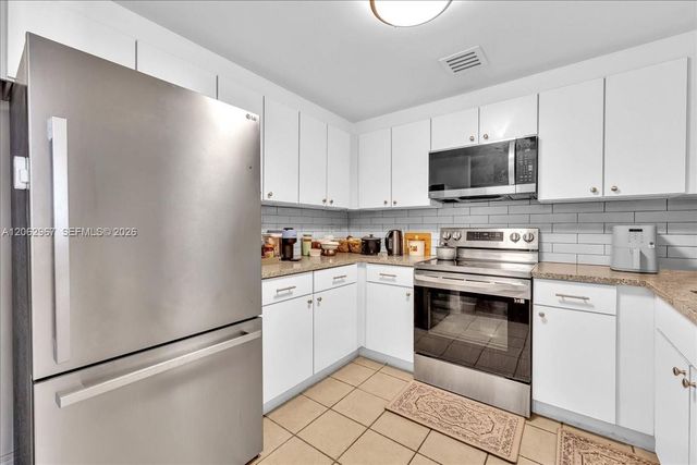 1250 S Miami Avenue 2106, Miami, FL 33130