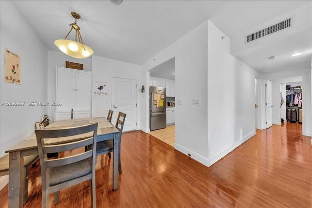 1250 S Miami Avenue 2106, Miami, FL 33130