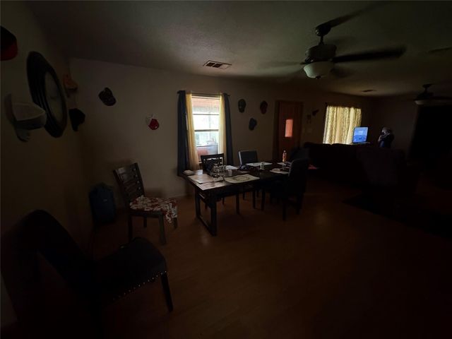 230 Deane Drive, Livingston, TX 77351