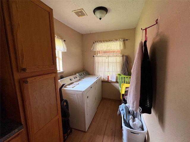 230 Deane Drive, Livingston, TX 77351