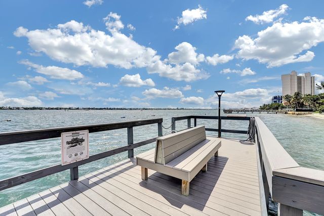 5600 N Flagler Drive 2509, West Palm Beach, FL 33407