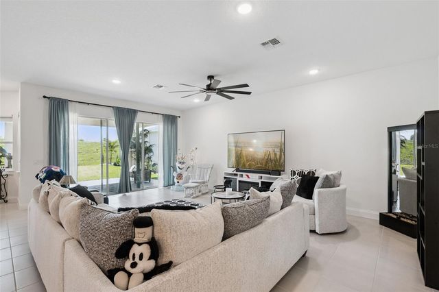 15652 GENTLE RAIN DRIVE, Winter Garden, FL 34787