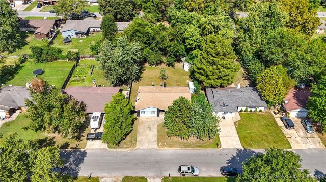 28489 E 139th Street S, Coweta, OK 74429