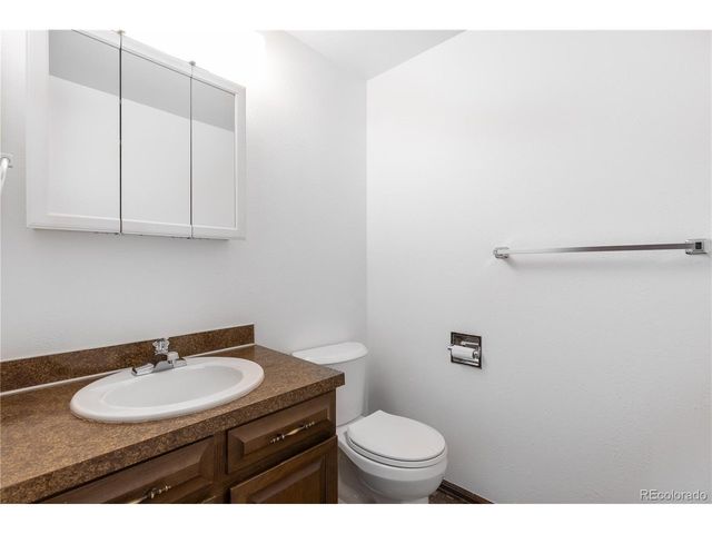 6547 W Portland Ave, Littleton, CO 80128