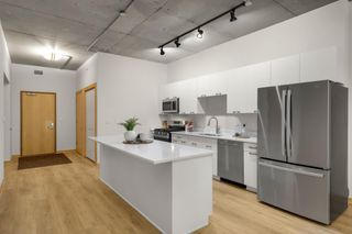 212 N 1st Street 202, Minneapolis, MN 55401