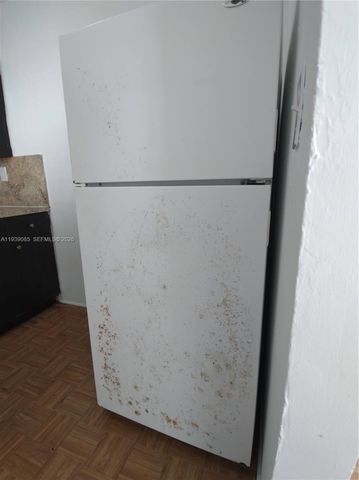 1565 SW 6th St, Miami, FL 33135