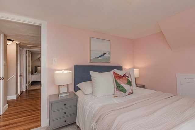 16 Norfolk Place, Sharon, MA 02067