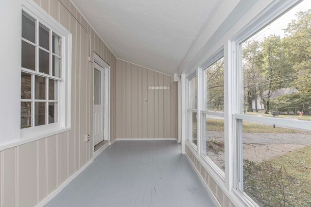 16 Norfolk Place, Sharon, MA 02067