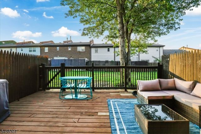 78 Greenwood Loop Rd, Brick Twp., NJ 08724