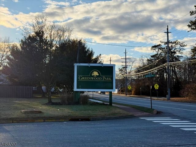 78 Greenwood Loop Rd, Brick Twp., NJ 08724