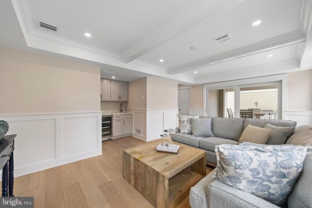 6 E MARINE LN, Long Beach Township, NJ 08008