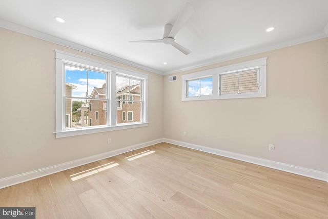 6 E MARINE LN, Long Beach Township, NJ 08008