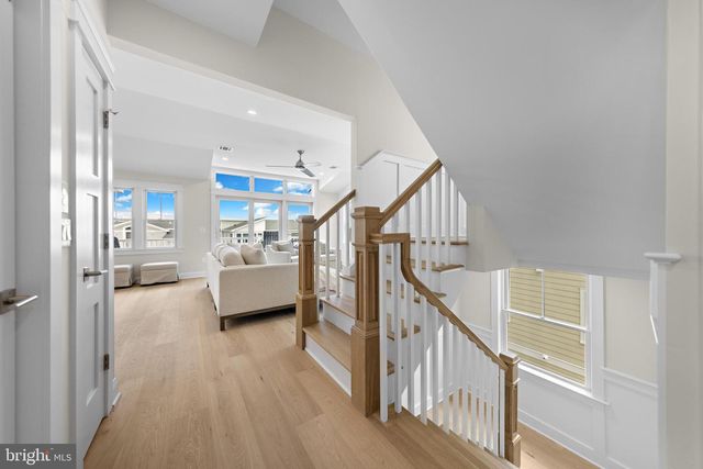 6 E MARINE LN, Long Beach Township, NJ 08008