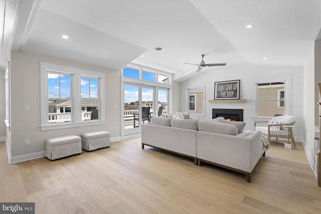 6 E MARINE LN, Long Beach Township, NJ 08008