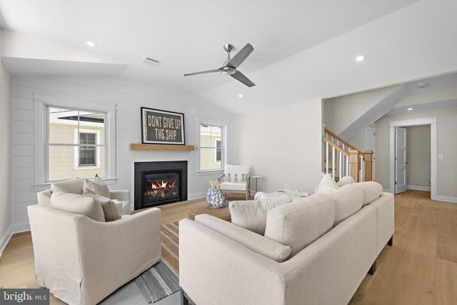 6 E MARINE LN, Long Beach Township, NJ 08008