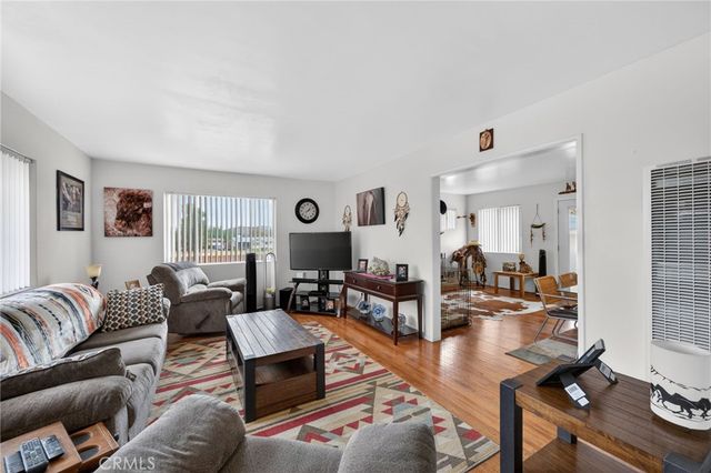 514 E Victory, Banning, CA 92220