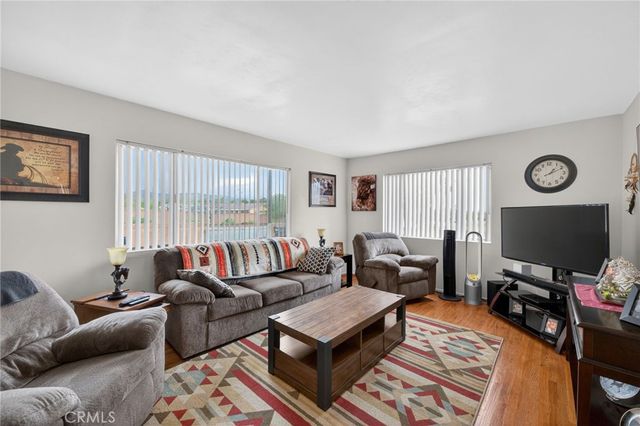 514 E Victory, Banning, CA 92220