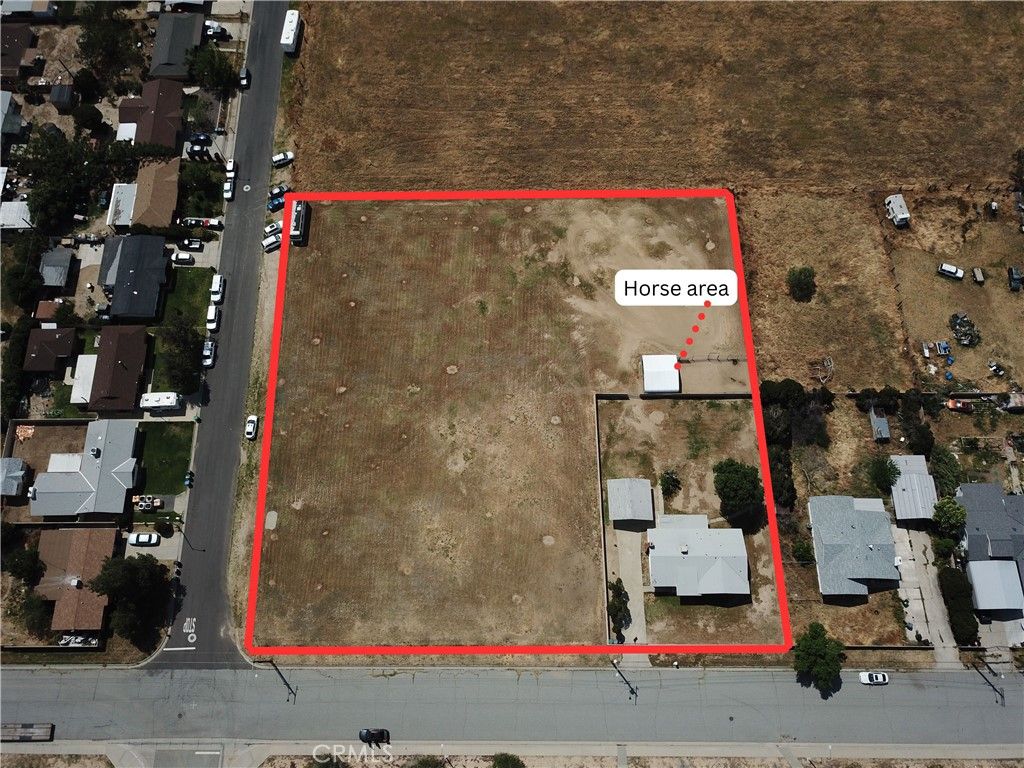 514 E Victory, Banning, CA 92220