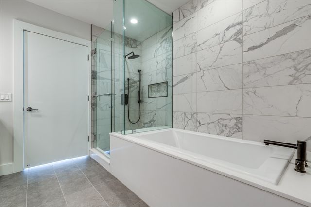 8119 Douglas Avenue 706, Dallas, TX 75225