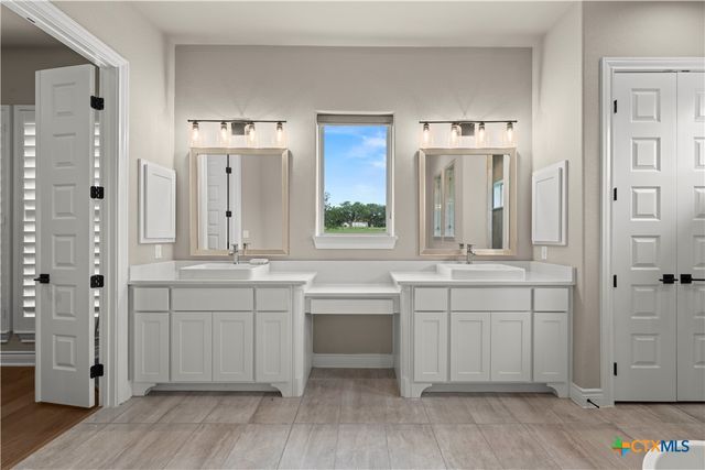 120 Rancho Deluxe, Liberty Hill, TX 78642