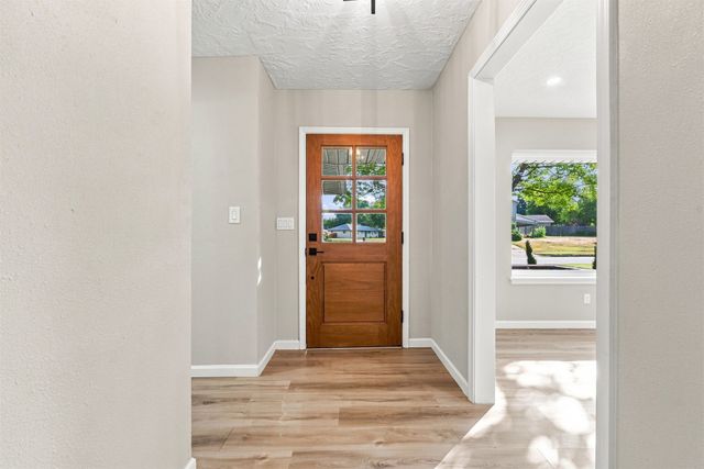 6655 S 67th East Avenue, Tulsa, OK 74133