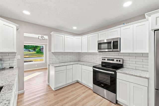 6655 S 67th East Avenue, Tulsa, OK 74133