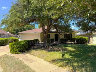 3904 Cadoz CT, Austin, TX 78728