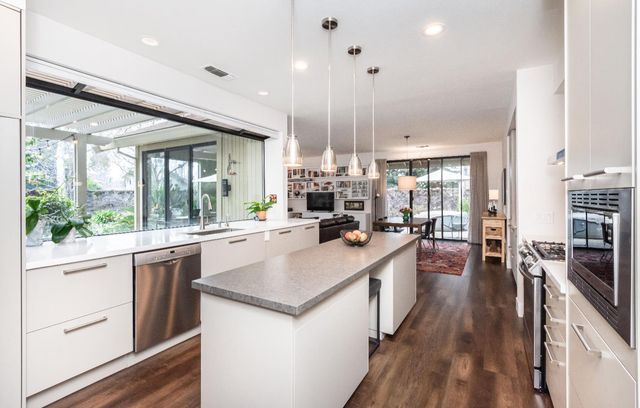 11770 Beaver Bar Ct, Gold River, CA 95670