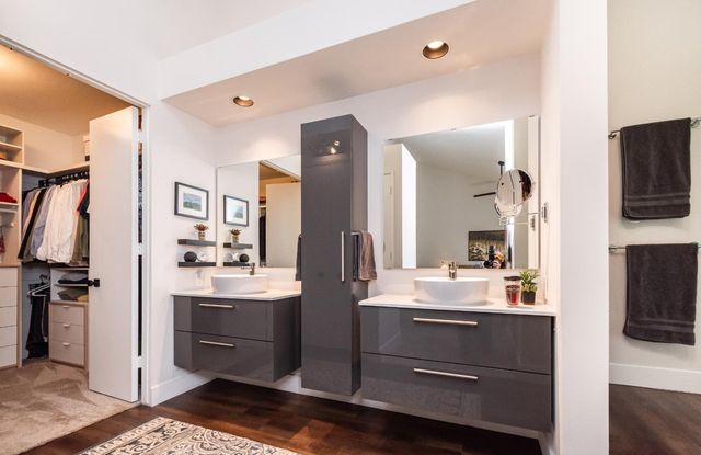 11770 Beaver Bar Ct, Gold River, CA 95670