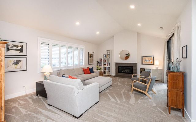 11770 Beaver Bar Ct, Gold River, CA 95670