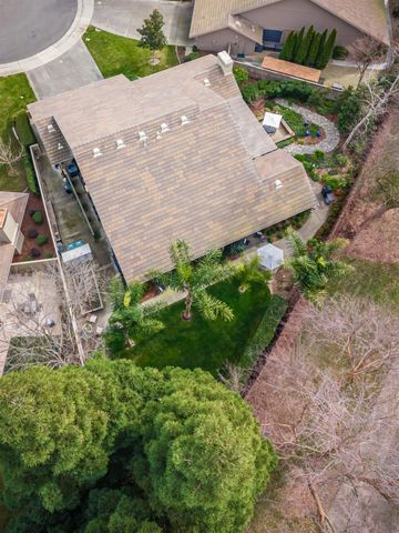 11770 Beaver Bar Ct, Gold River, CA 95670