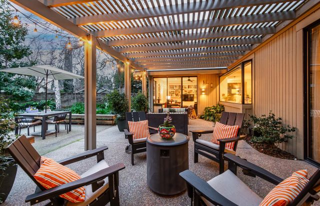 11770 Beaver Bar Ct, Gold River, CA 95670